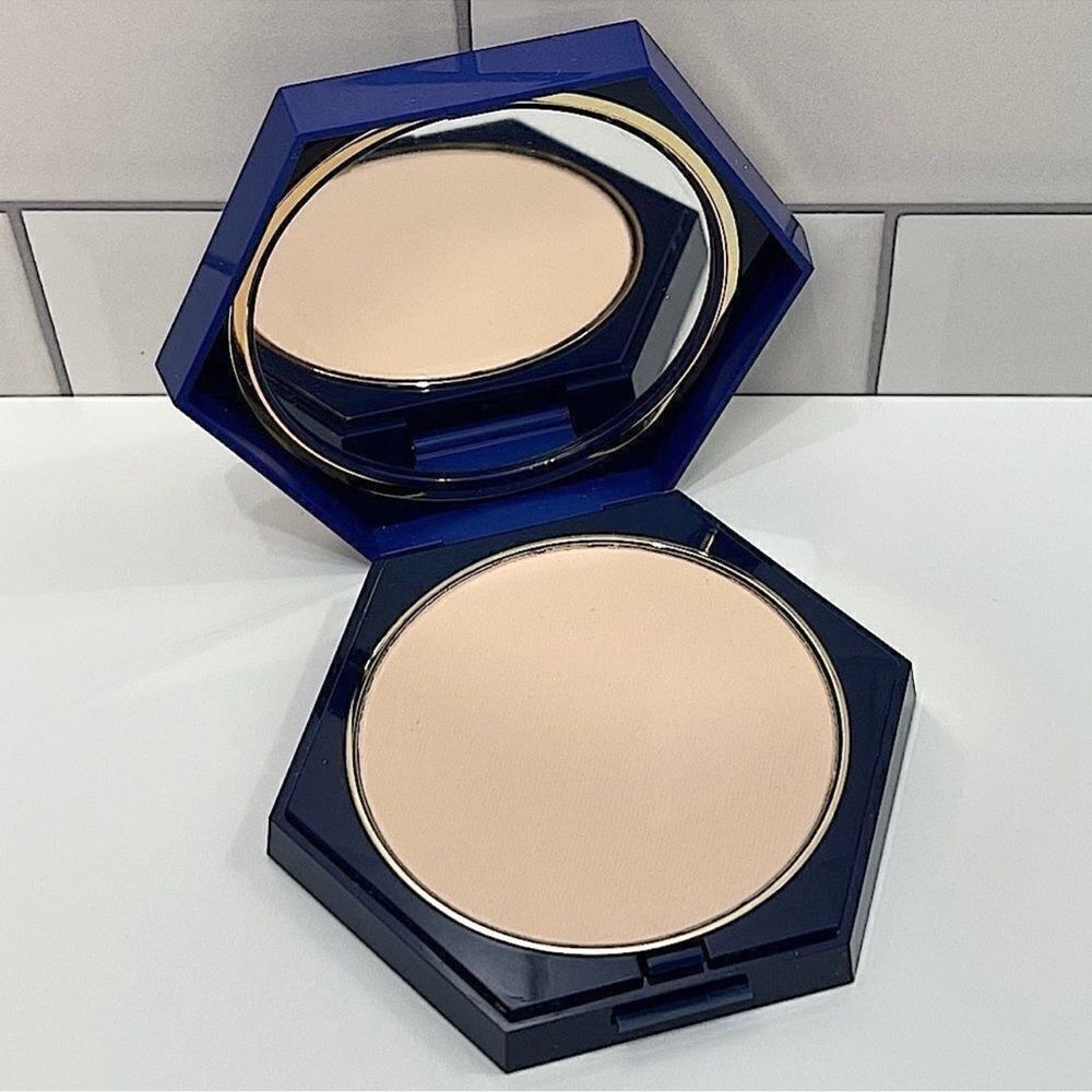 Dior 601 Transparent Light DiorLight Pressed Powder